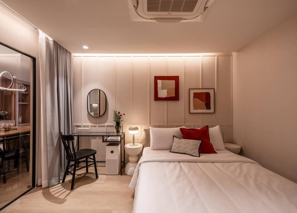 Sukhumvit 1 Blissful Rest Near Bumrungrad Apartment