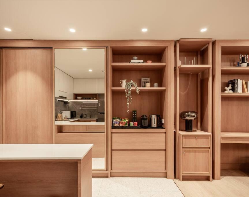 Sukhumvit 1 Blissful Rest Near Bumrungrad Apartment *