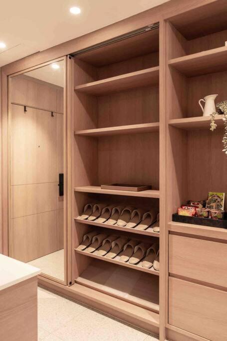 Sukhumvit 1 Blissful Rest Near Bumrungrad Apartment